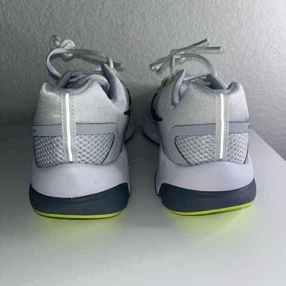 NWT Nike Zoom Prevail  - Picture 12 of 12